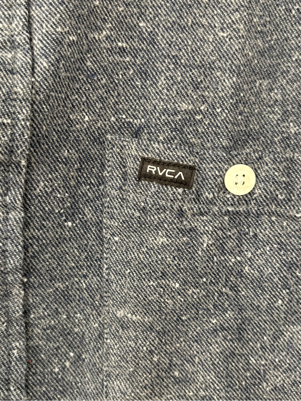 RVCA Men's Speckled Navy Button-Down Shirt Size Medium - Picture 4 of 6